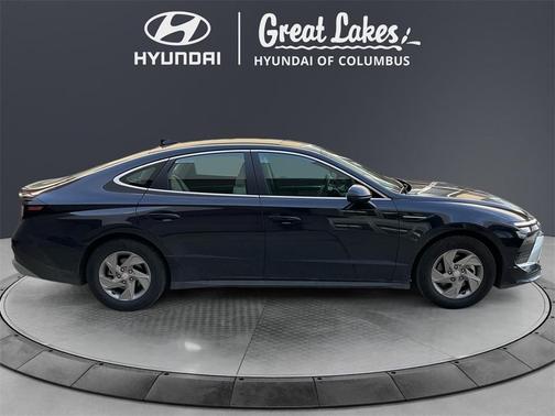 2025 Hyundai SONATA SE
