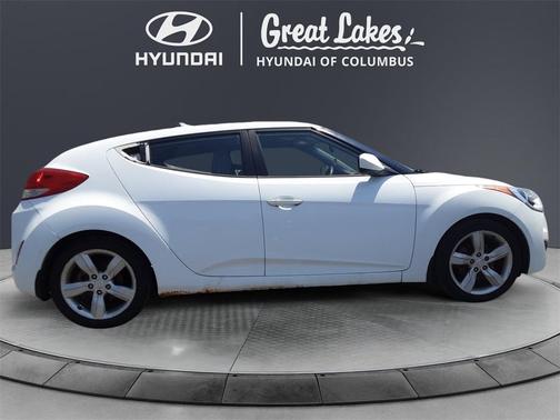 2012 Hyundai Veloster Base