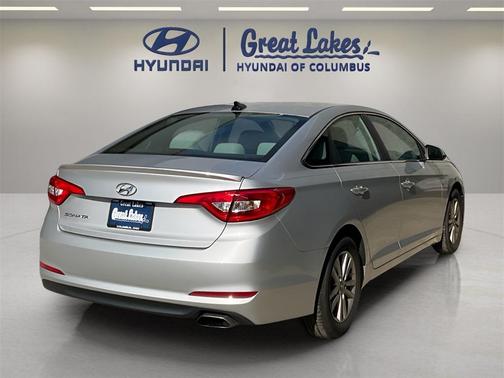 2016 Hyundai SONATA SE