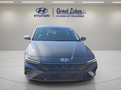 Amazon Gray 2026 Hyundai ELANTRA Limited