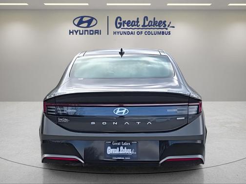 Portofino Gray 2026 Hyundai SONATA Hybrid SEL