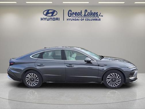 Portofino Gray 2026 Hyundai SONATA Hybrid SEL