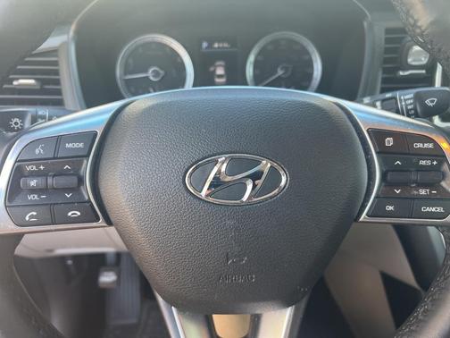 2018 Hyundai SONATA SEL