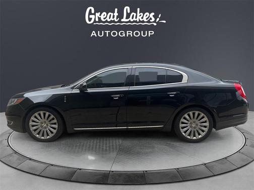 2015 Lincoln MKS Base