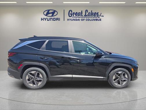 Phantom Black 2025 Hyundai TUCSON SEL
