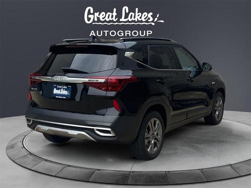 2023 Kia Seltos S