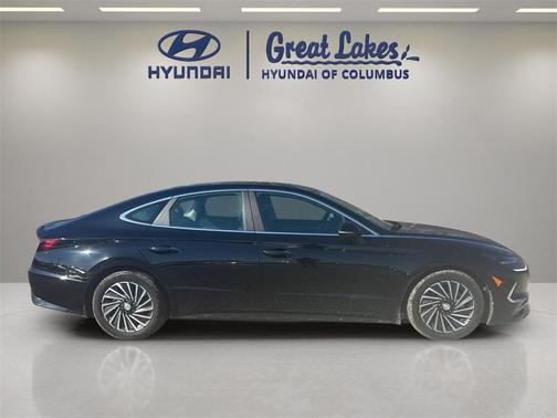 2021 Hyundai SONATA Hybrid Limited