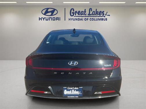 2021 Hyundai SONATA Hybrid Limited