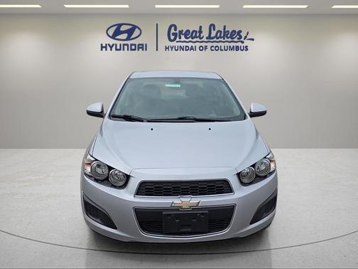Silver Ice Metallic 2016 Chevrolet Sonic LS