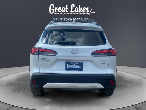 2022 Toyota Corolla Cross XLE