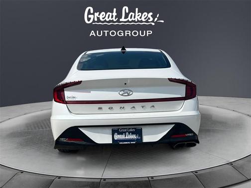 2022 Hyundai SONATA SEL