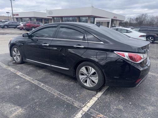 Eclipse Black 2015 Hyundai SONATA Hybrid Limited