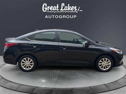 2022 Hyundai Accent SEL