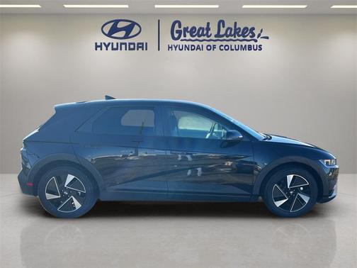 2025 Hyundai IONIQ 5 SE
