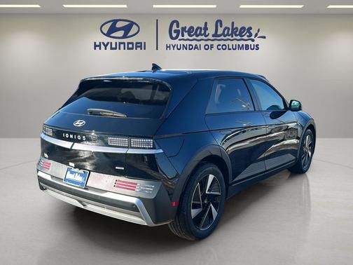 2025 Hyundai IONIQ 5 SE