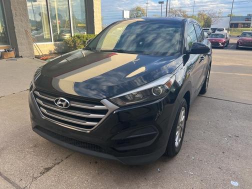 2018 Hyundai TUCSON SE