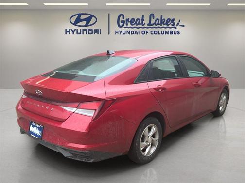 2021 Hyundai ELANTRA SE