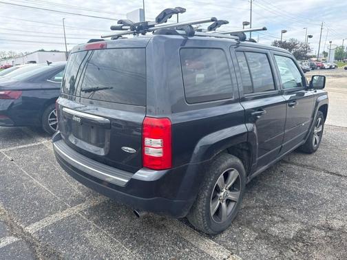 Maximum Steel Metallic 2016 Jeep Patriot Latitude