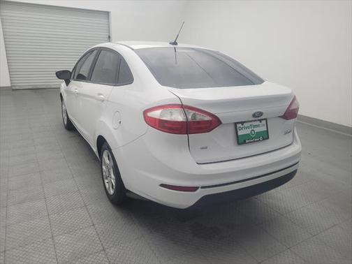 2016 Ford Fiesta SE
