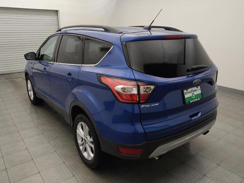 Blue Metallic 2018 Ford Escape SE