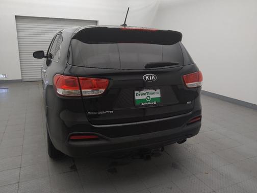 2018 Kia Sorento L