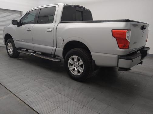 2019 Nissan Titan SV