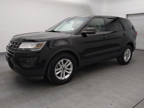 2017 Ford Explorer Base