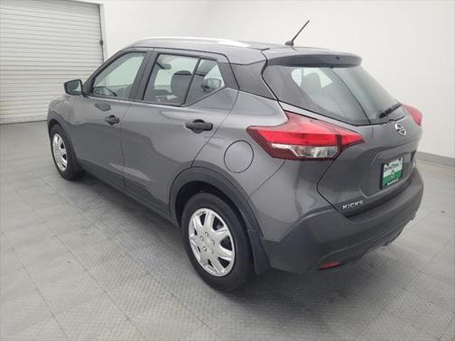 2019 Nissan Kicks S