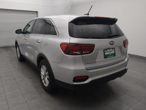2020 Kia Sorento L