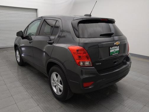 Nightfall Gray Metallic 2019 Chevrolet Trax LS
