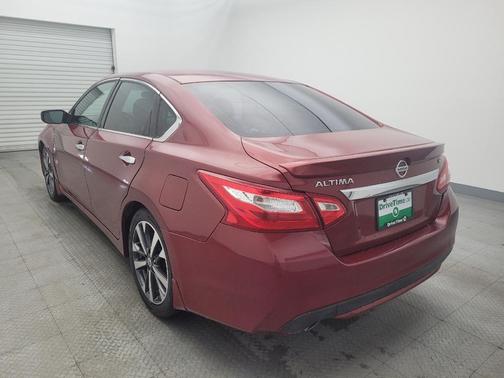 2016 Nissan Altima 2.5 SR