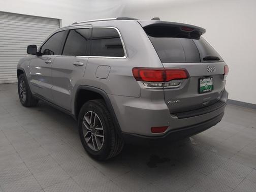 2020 Jeep Grand Cherokee Laredo