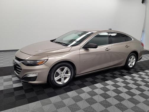 Mineral Gray Metallic 2022 Chevrolet Malibu 1LS