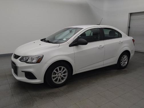 2020 Chevrolet Sonic FWD Sedan LT