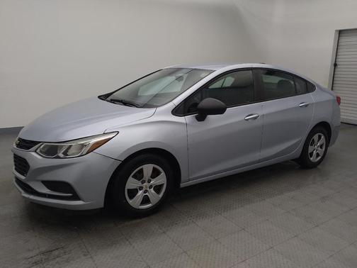 2018 Chevrolet Cruze LS