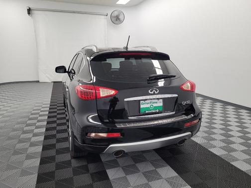 Black 2016 INFINITI QX50 Base