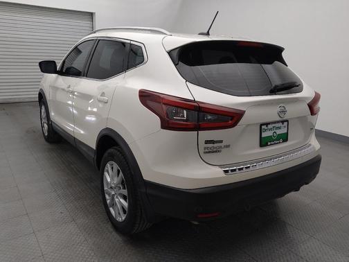 2020 Nissan Rogue Sport SV