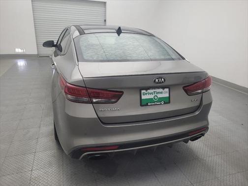 2017 Kia Optima SXL Turbo