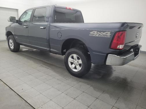 2017 RAM 1500 SLT