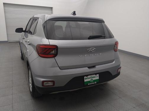 2021 Hyundai VENUE SE