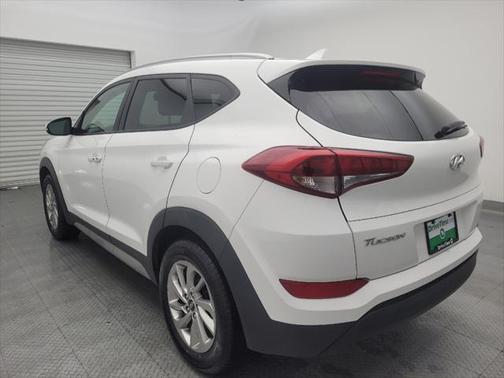 2017 Hyundai TUCSON SE Plus