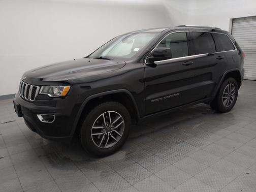 2019 Jeep Grand Cherokee Laredo