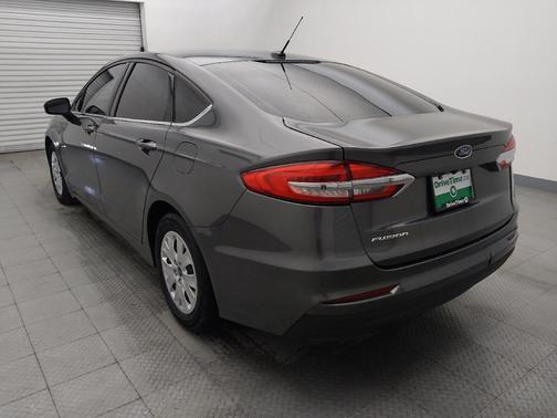 2019 Ford Fusion S