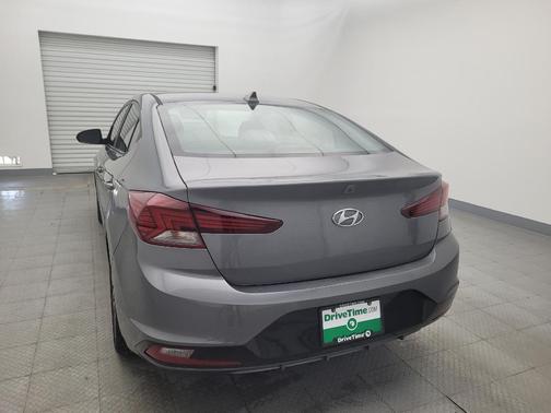 2019 Hyundai ELANTRA Limited