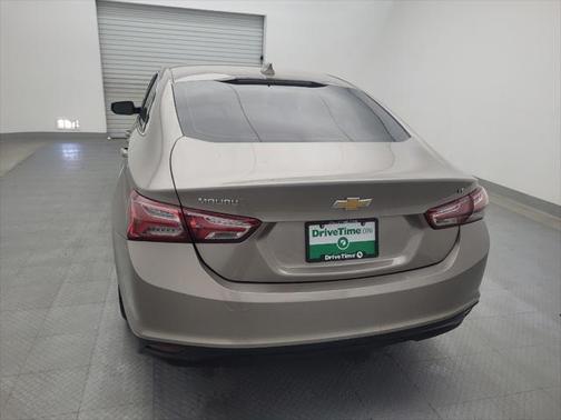 2022 Chevrolet Malibu FWD LT