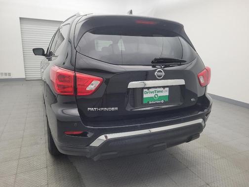 2020 Nissan Pathfinder SL 2WD