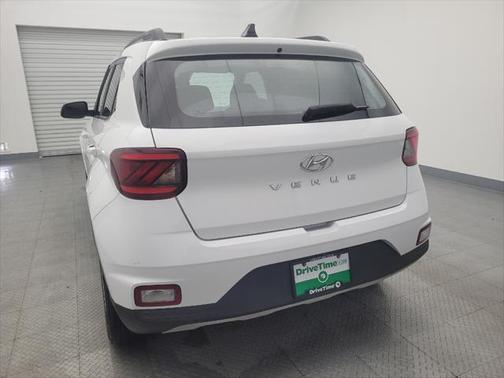 2020 Hyundai VENUE SEL