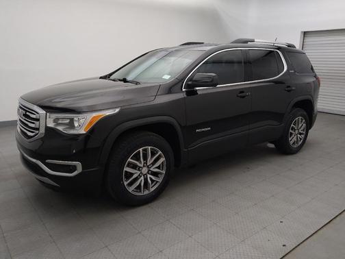 2019 GMC Acadia SLE-2
