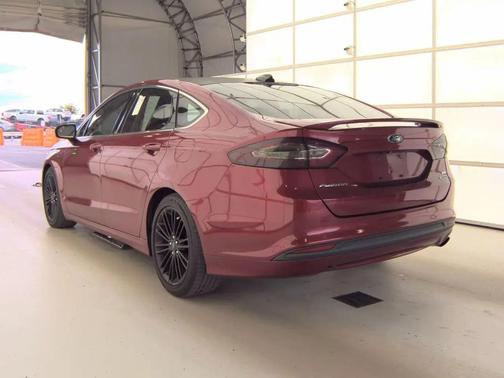 Ruby Red Metallic Tinted Clearcoat 2014 Ford Fusion SE