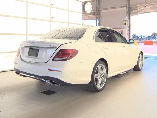 2017 Mercedes-Benz E-Class E 300 4MATIC